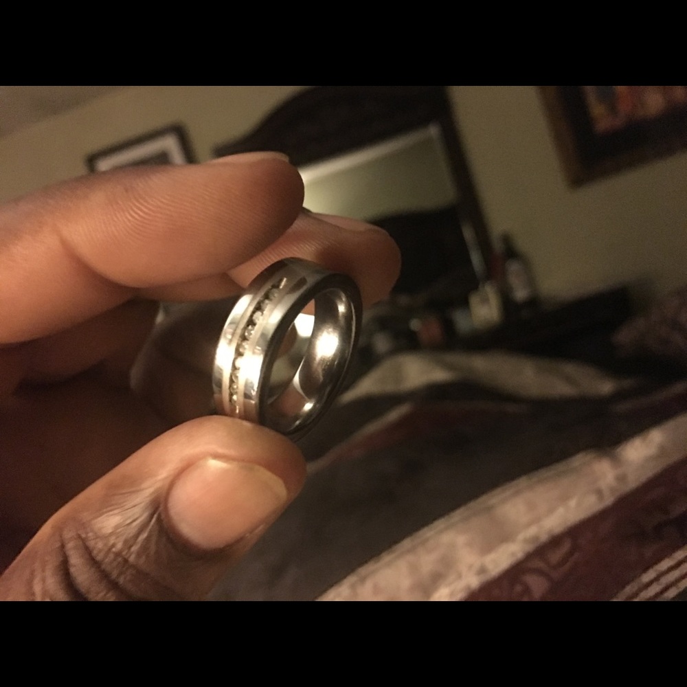 Men’s size 12 wedding band
